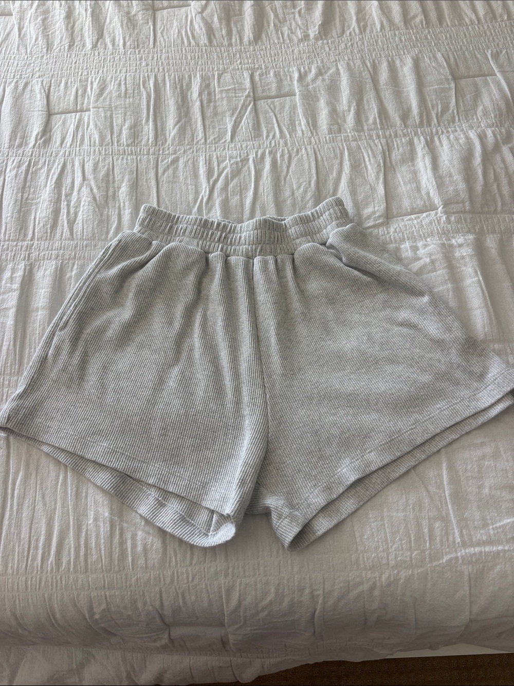 DAILY DRILLS light grey thermal shorts M/L